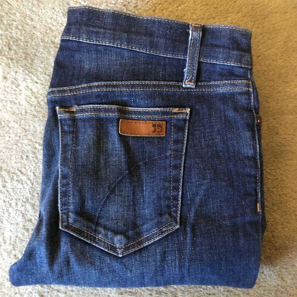 Joe’s Cigarette Straight Leg Jeans